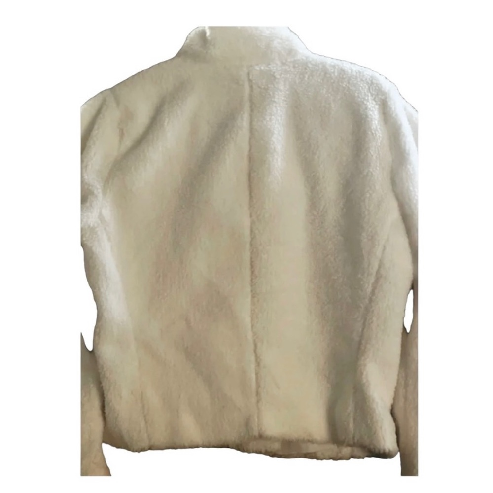 INC cropped puff sleeve Sherpa washed white coat NWT sizes M,L & XL available - Picture 4 of 4